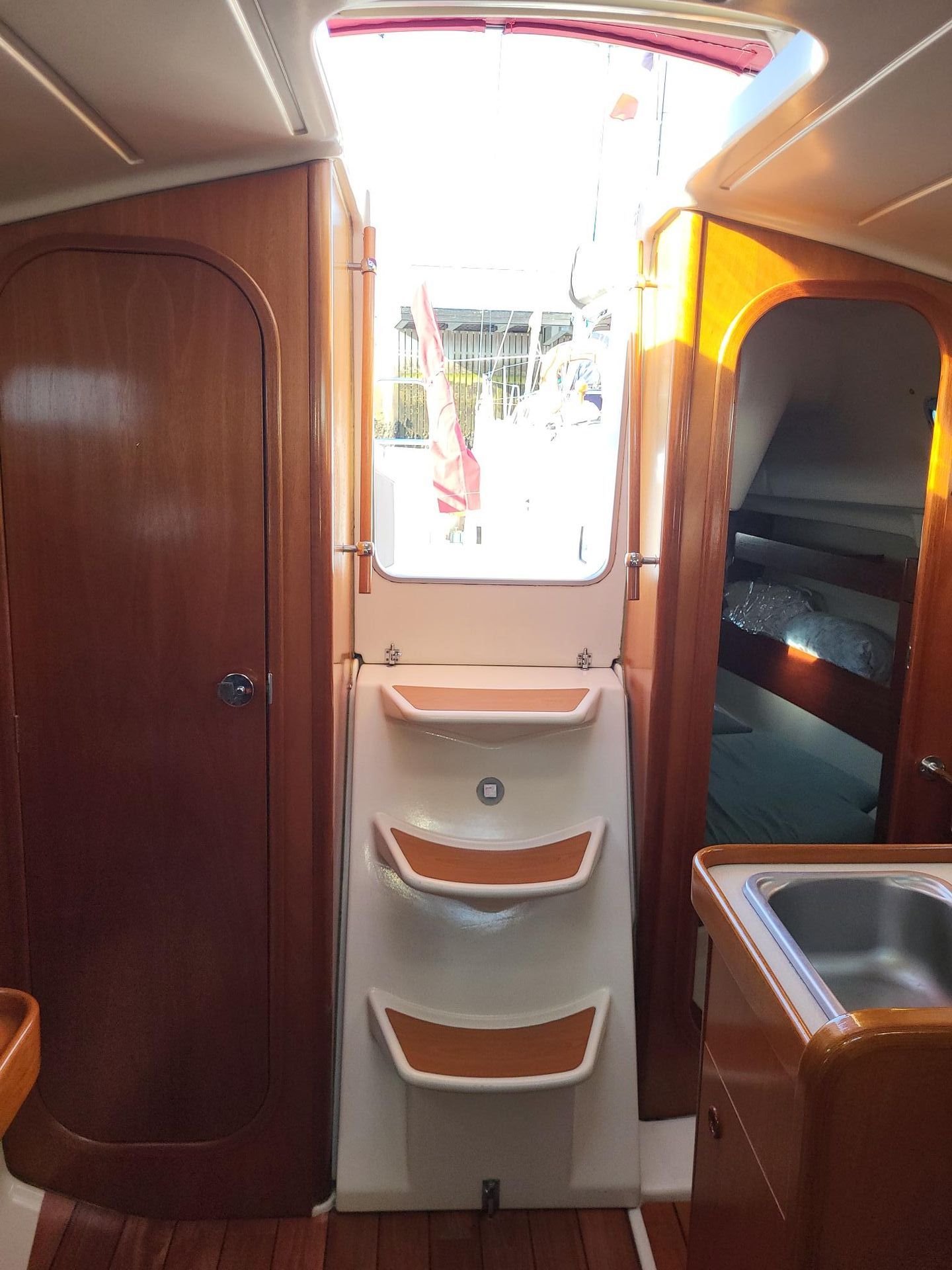 slider 17 Beneteau Oceanis 281